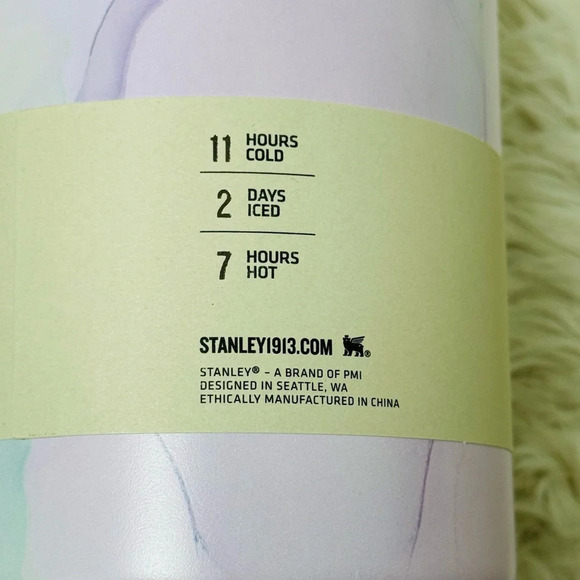 Stanley Tumbler 40oz Stainless Steel H2.0 FlowState Quencher Watercolor Dusk - Picture 9 of 12